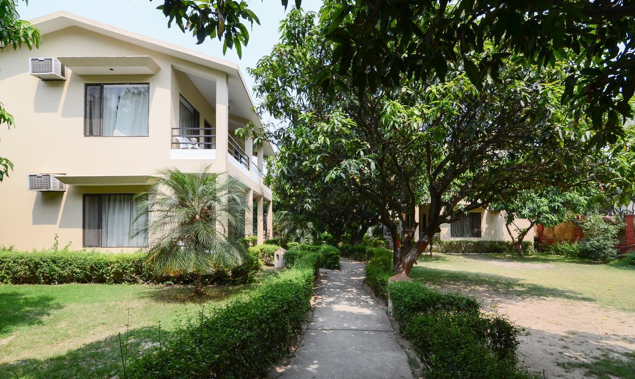 Corbett Aroma Park Hotel รามนาการ์ ภายนอก รูปภาพ