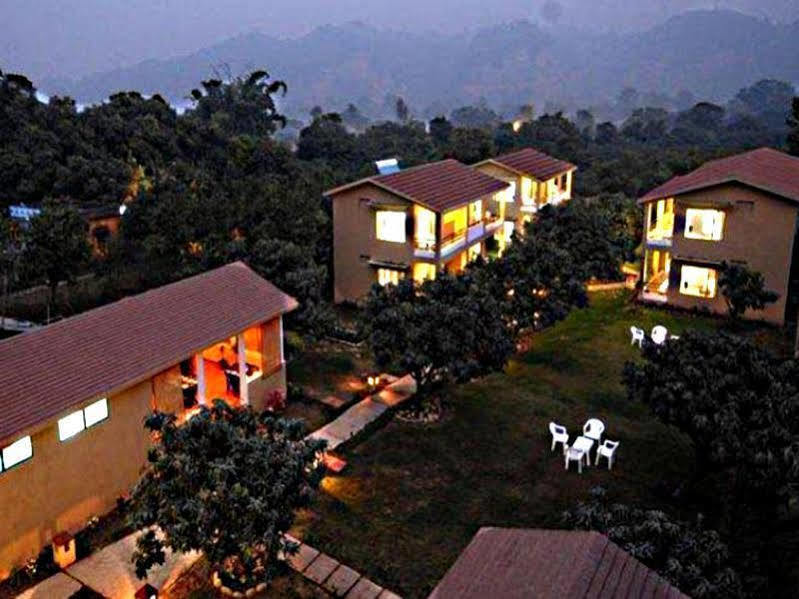 Corbett Aroma Park Hotel รามนาการ์ ภายนอก รูปภาพ